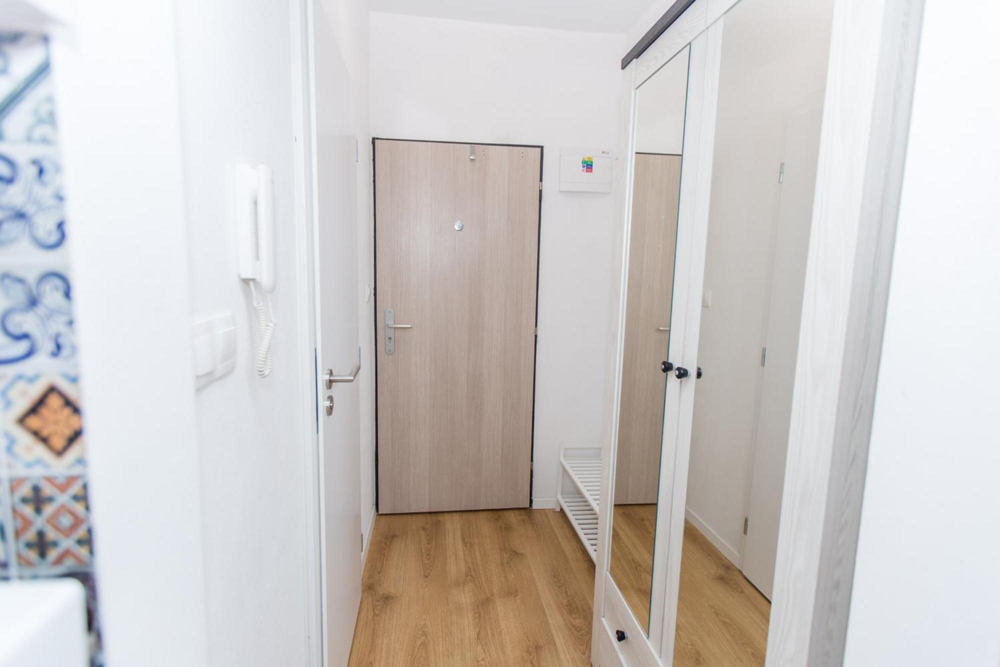 Apartment Near The Ondrej Nepela Winter Stadium Bratislava Exteriör bild